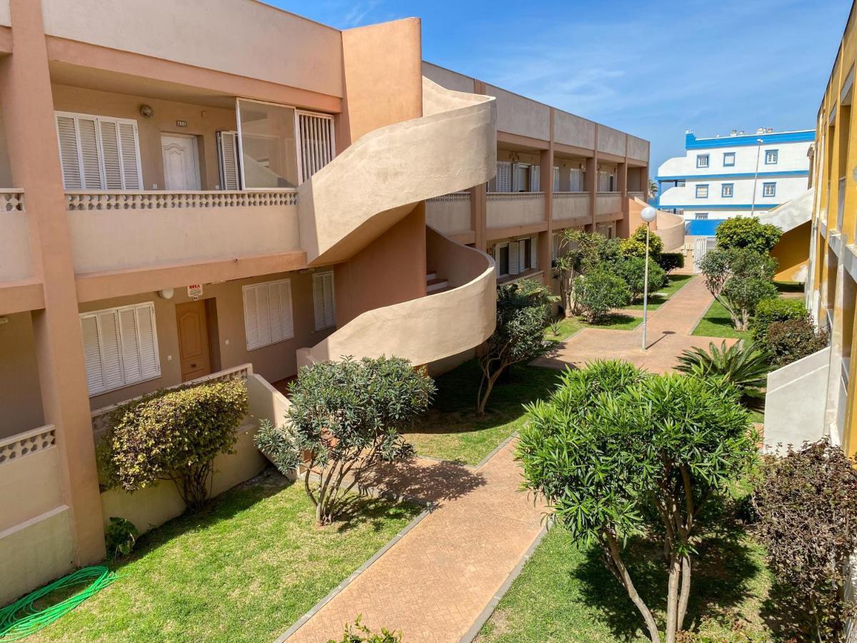 Tarifa Cozy House - Eolo Beach - Parking Wifi Luaran gambar