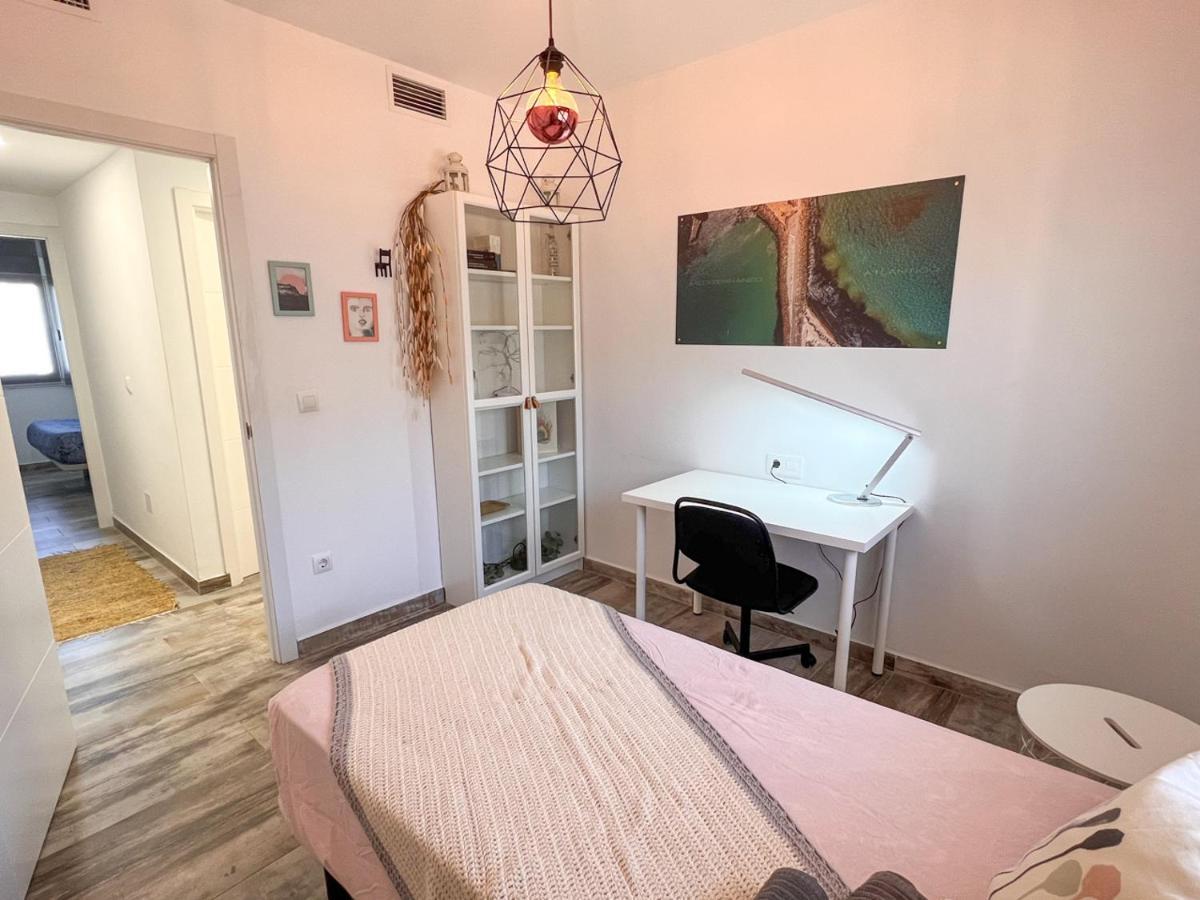 Tarifa Cozy House - Eolo Beach - Parking Wifi Luaran gambar